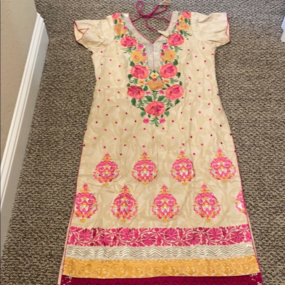 Indian suit for women